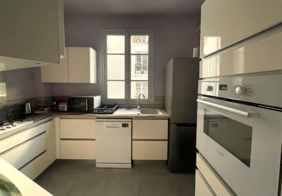 Gustave - Charming Eiffel Tower - Appartement *
