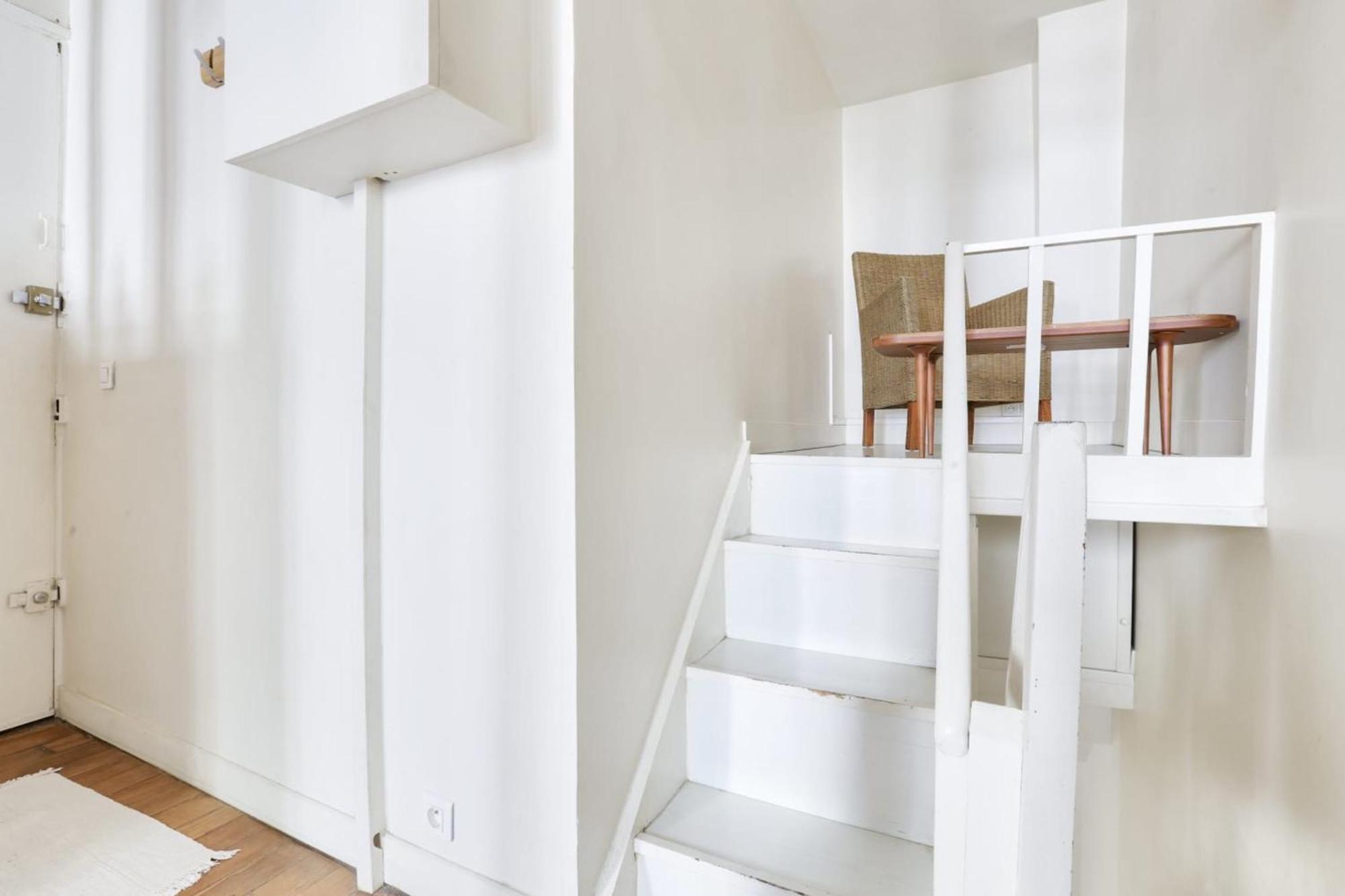 Apartment Beautiful Of 44m2 - 17th District