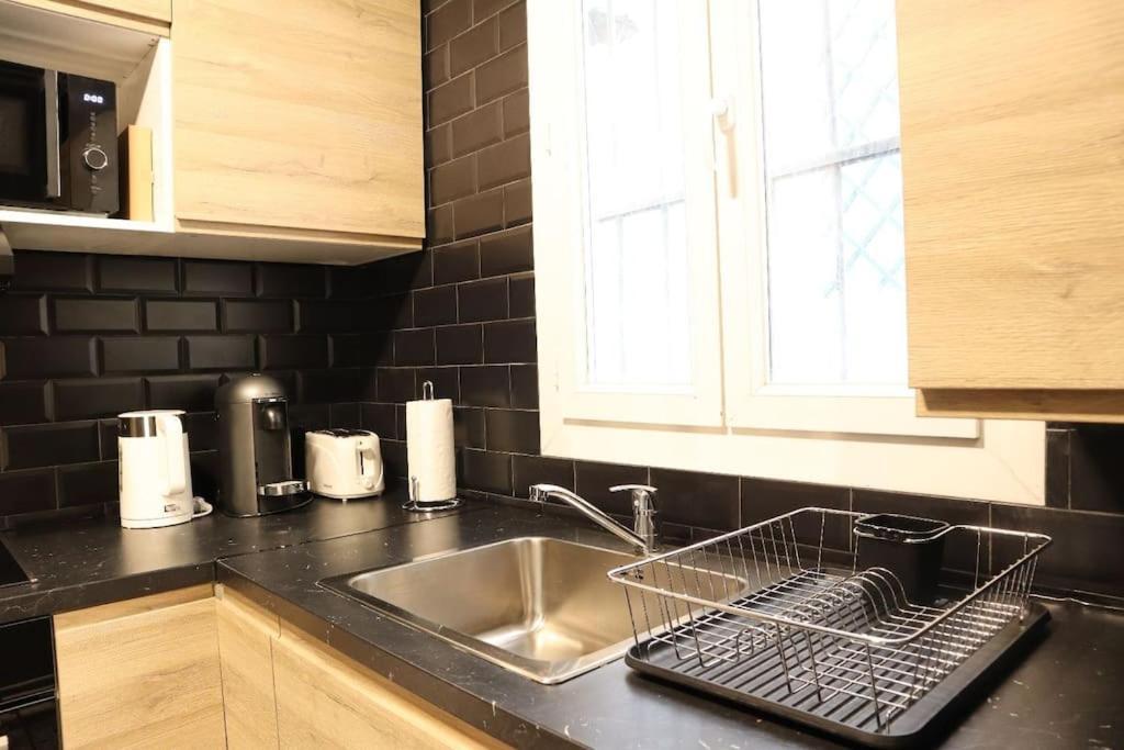 4pers#invalides#assemblee Nationale Appartement Paris