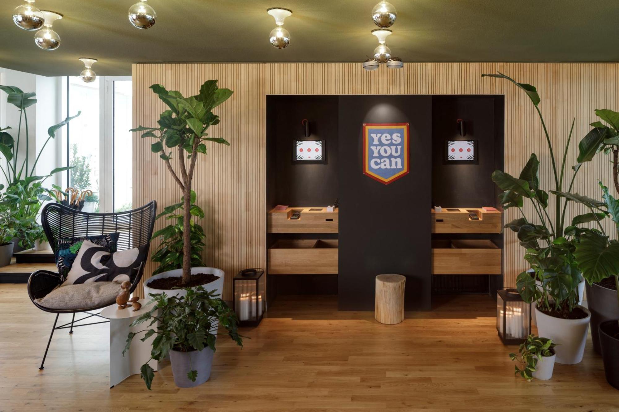 Zoku 4*