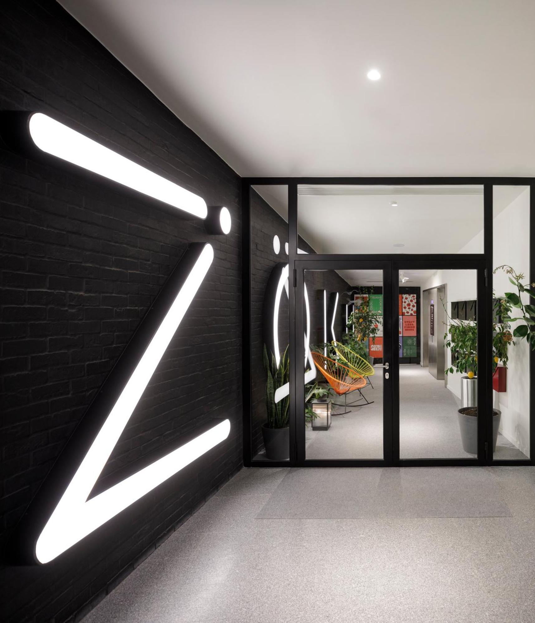 Zoku 4* Paris