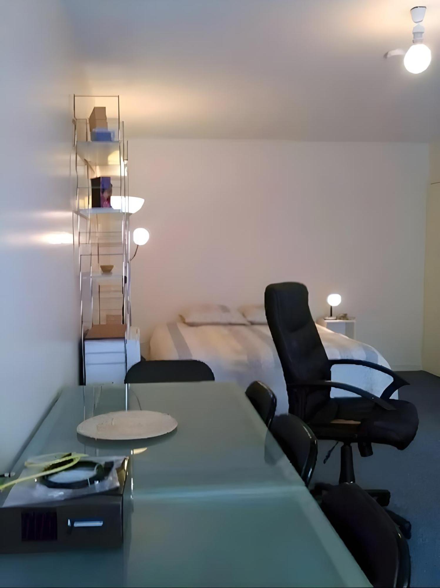 Furnished Studio Montparnasse Apartment *