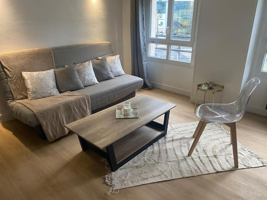 Apartment Gaite 4 Personnes Paris