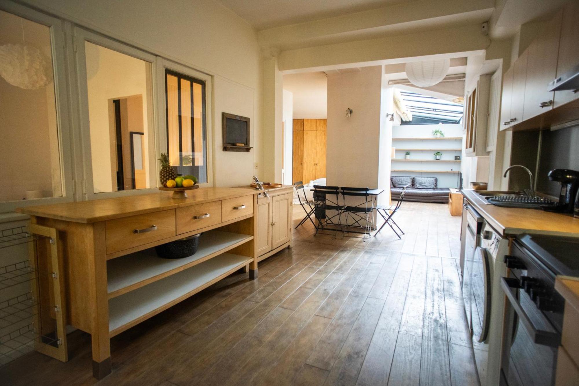 Apartment Loft Branche Dans Le Quartier Le Plus Tendance De Paris
