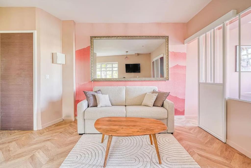 2 Place Pereire 75017 - Iii *