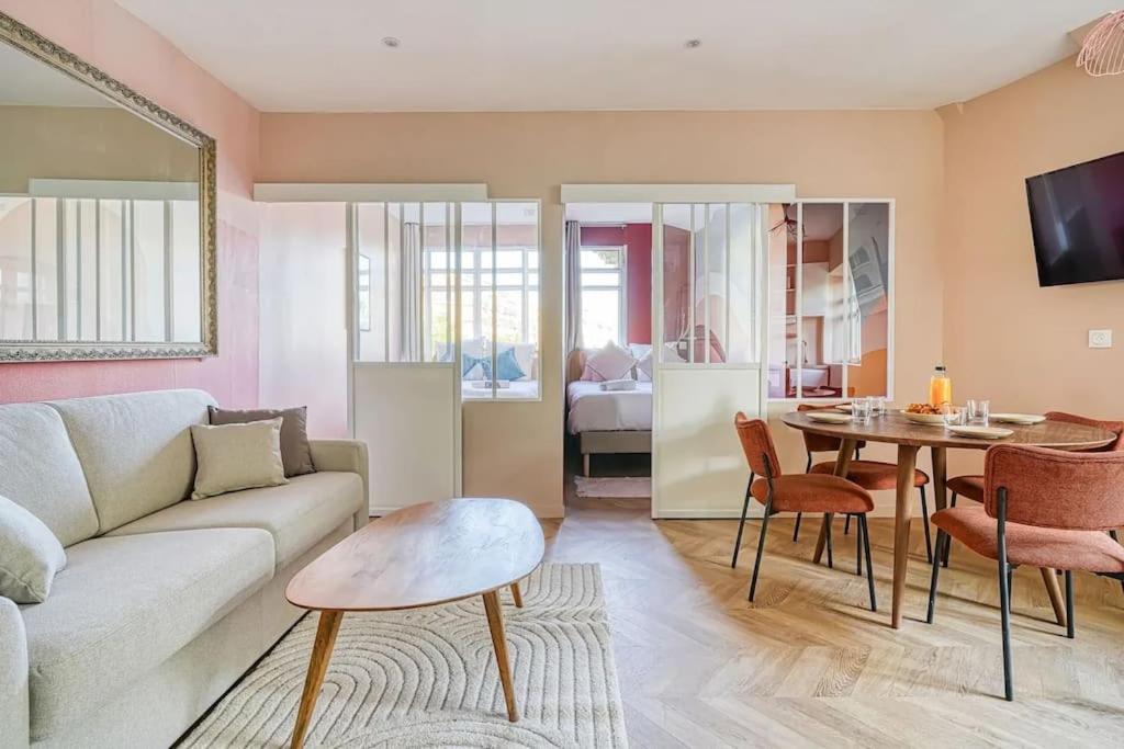 2 Place Pereire 75017 - Iii * Paris