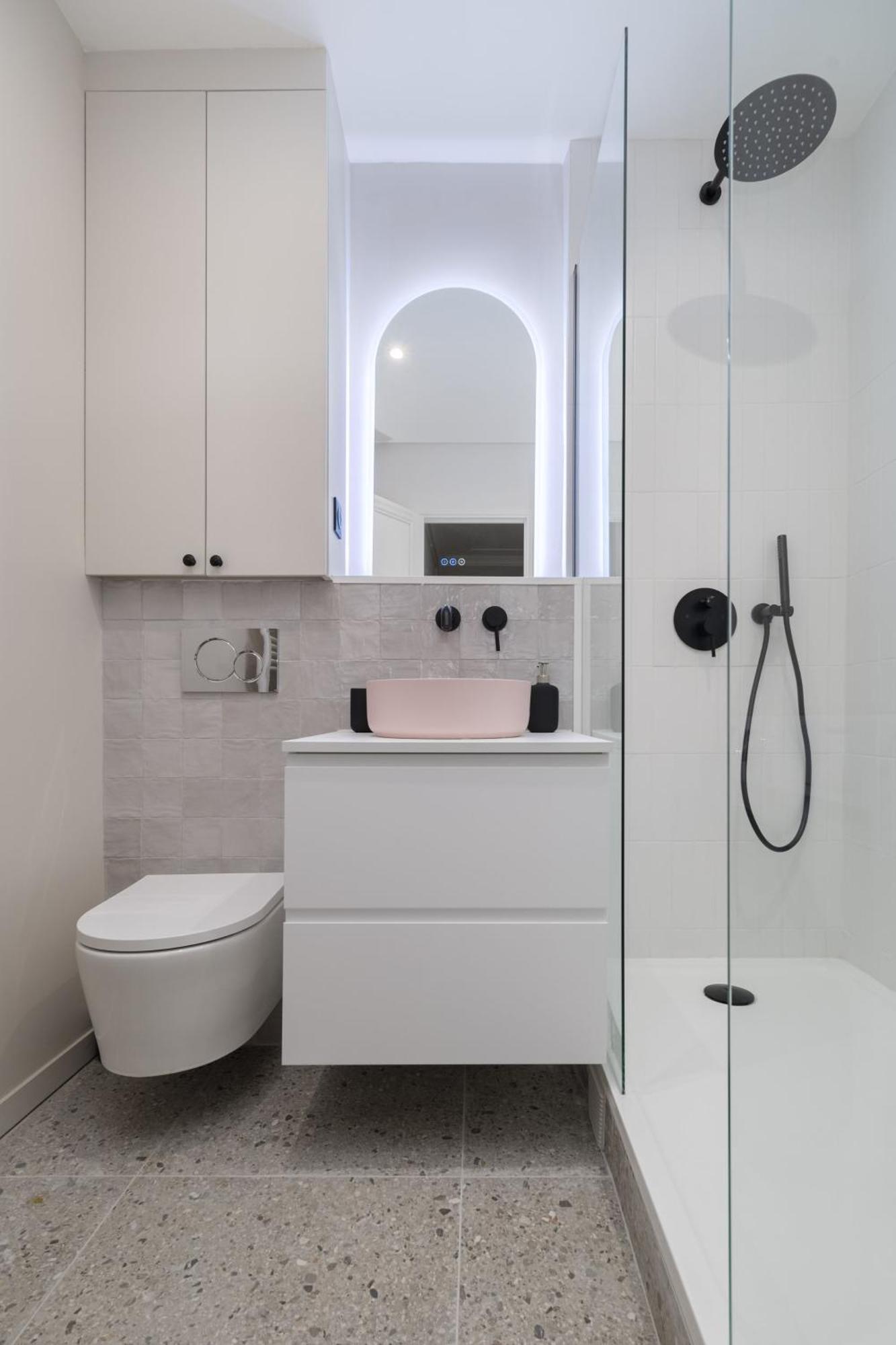 Apartment Poetic - Saint Lazare
