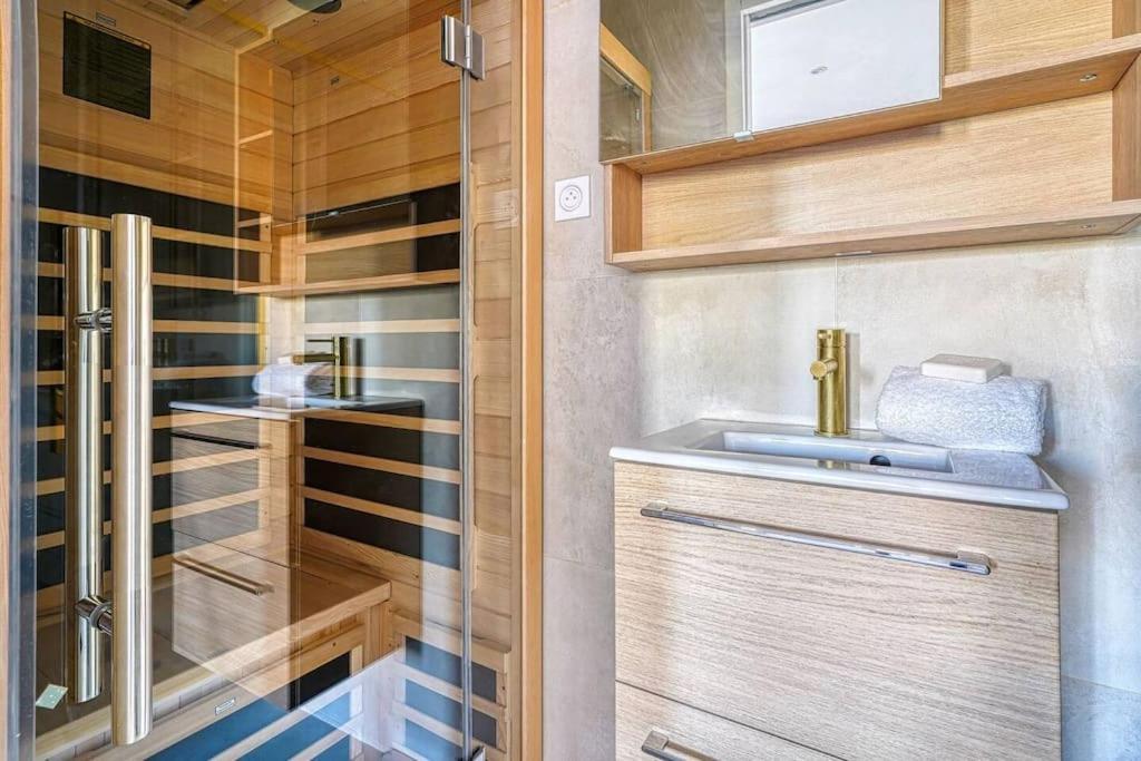 Appartement 2 Place Pereire 75017 - Iii Paris