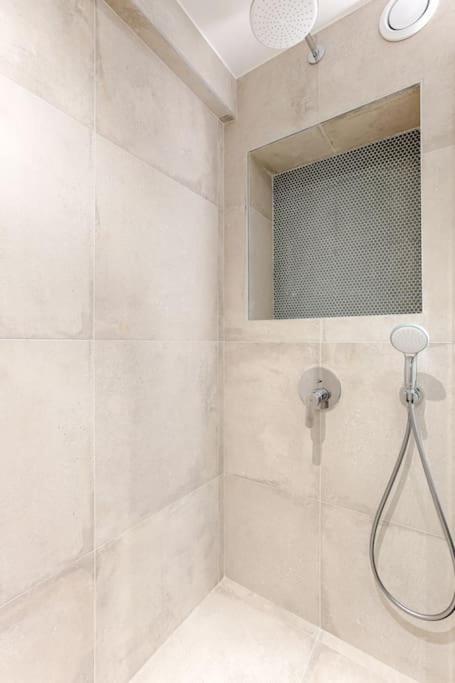 Mykeypers - Chic & Elegant Flat 2br/6p- Republique Paris