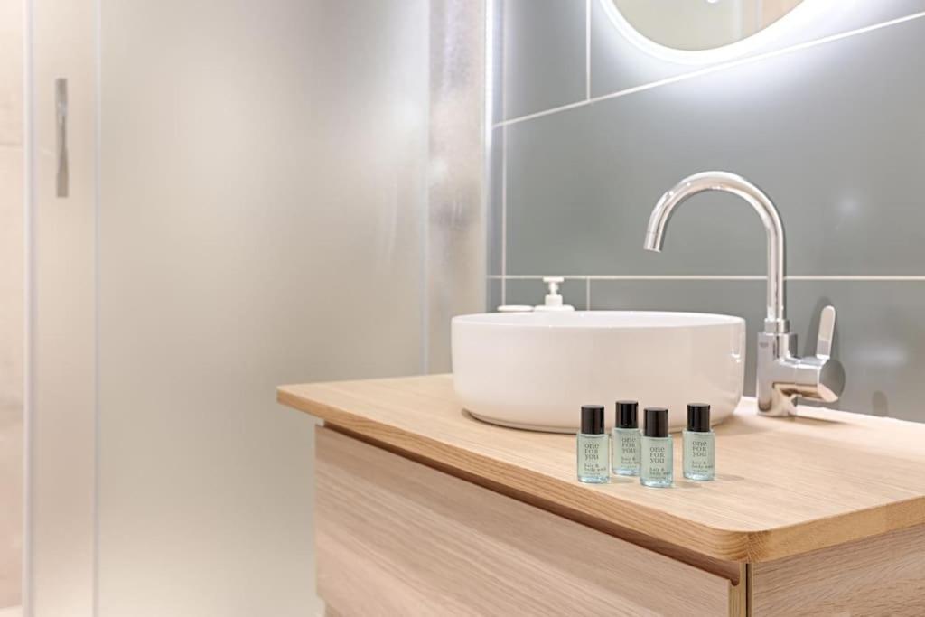 Mykeypers - Chic & Elegant Flat 2br/6p- Republique *