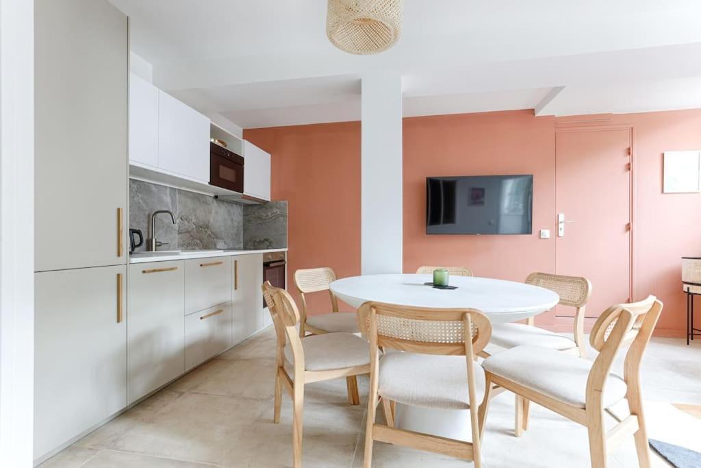 Apartment Mykeypers - Chic & Elegant Flat 2br/6p- Republique
