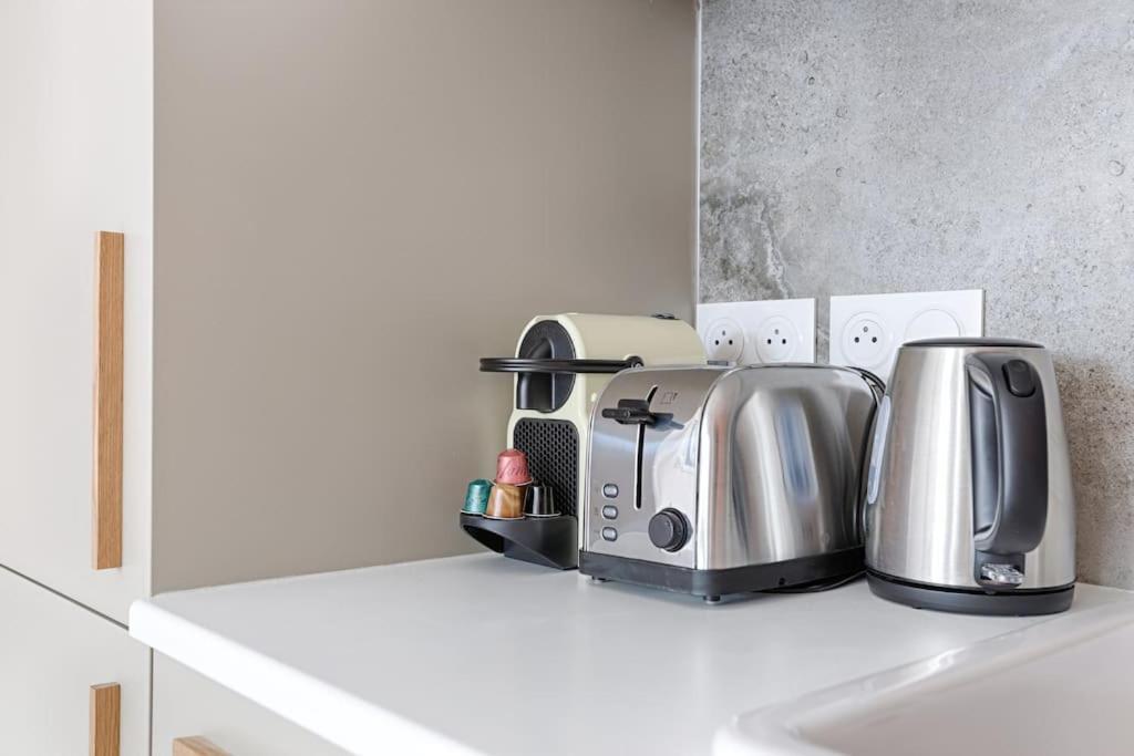 Mykeypers - Chic & Elegant Flat 2br/6p- Republique Paris