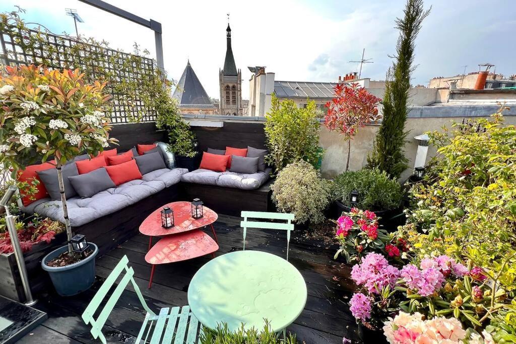 Rooftop Triplex With Garden At Notre Dame Appartement Paris