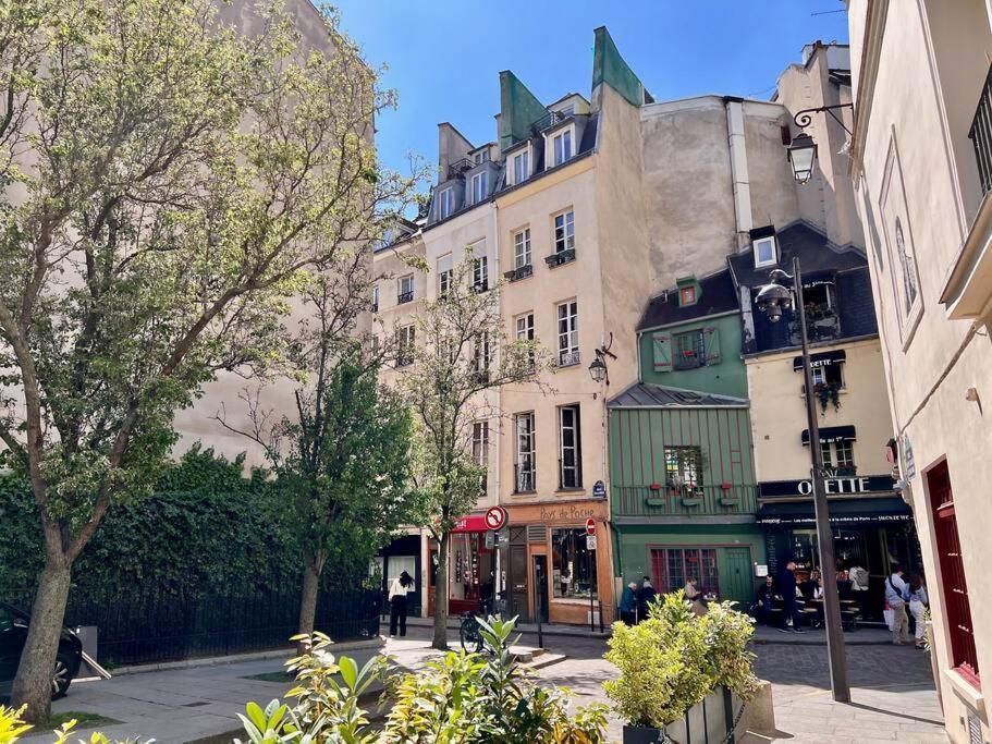 Appartement Rooftop Triplex With Garden At Notre Dame *