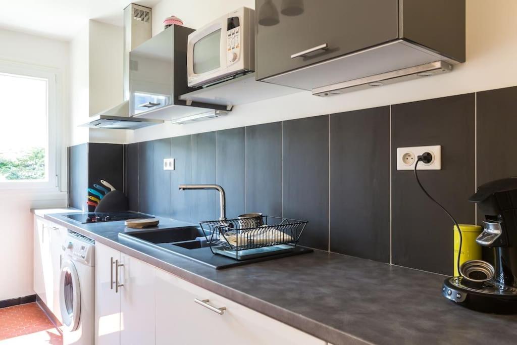 Appartement 2 Bedrm Flat - Downtown - Near Commodities *
