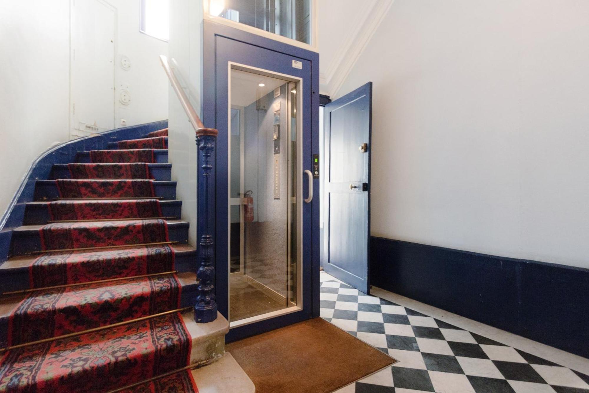 Appartement Sacre Coeur Grand Duplex 130 M2 - 4 + Double Living Paris