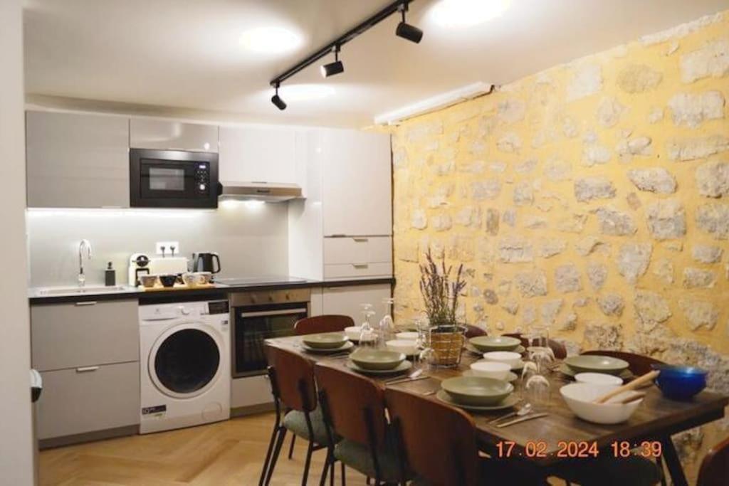 Apartment Magnificient Parisian Flat - Parisian Heart *