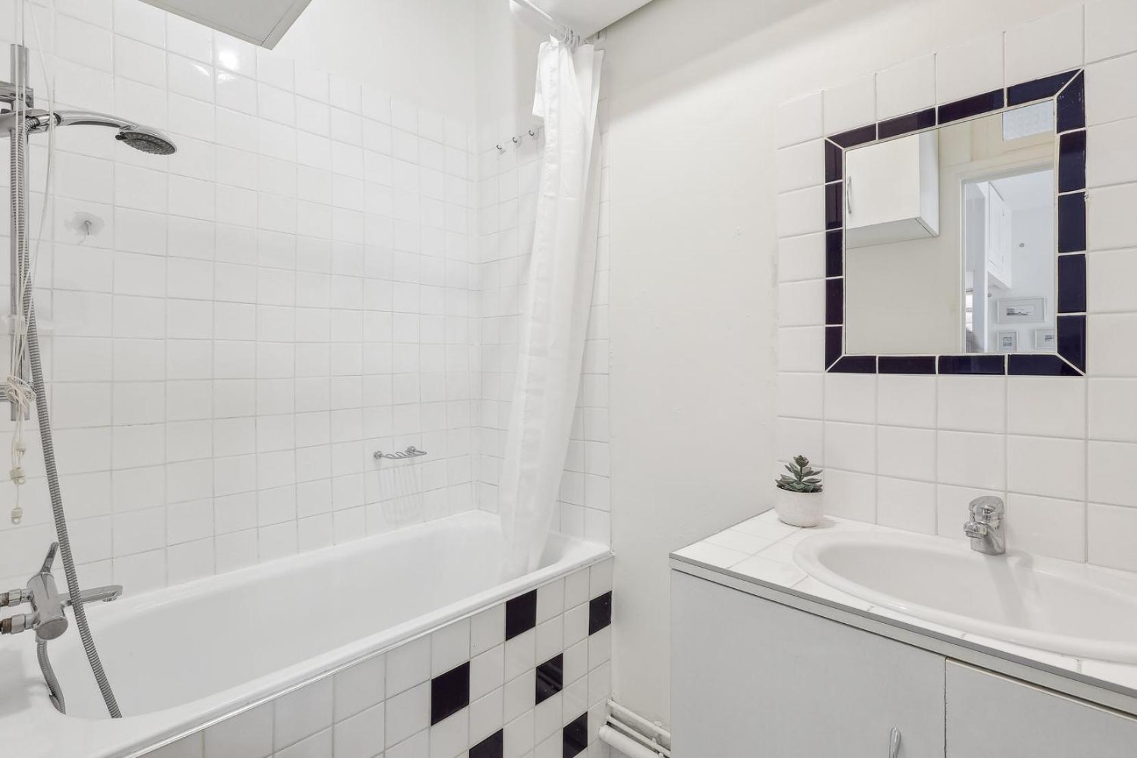 Pantheon & Latin Quarter - Cityapartmentstay Appartement *