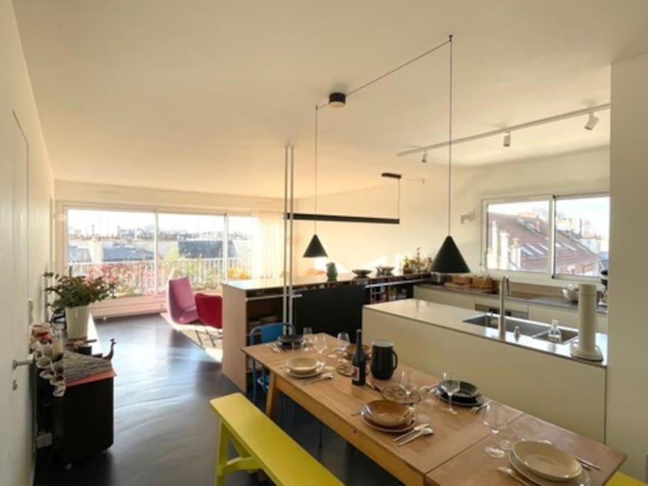 With Stunning View Of And Eiffel Tower Apartment Paris