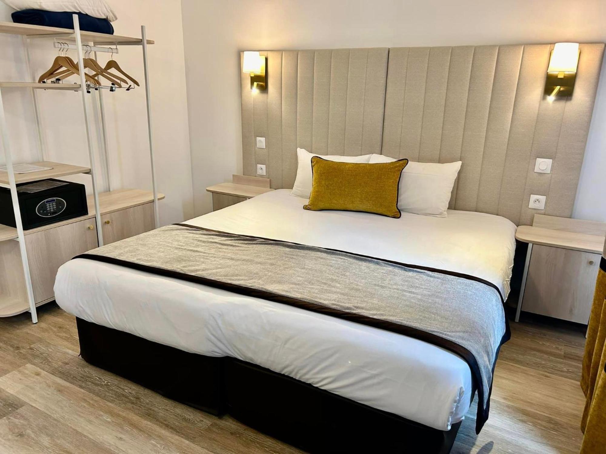 Derby Eiffel Hotel 3*