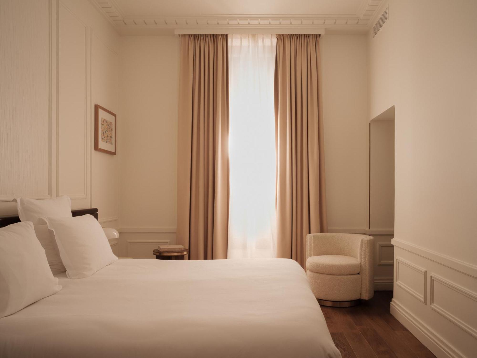 Maison Delano 5*