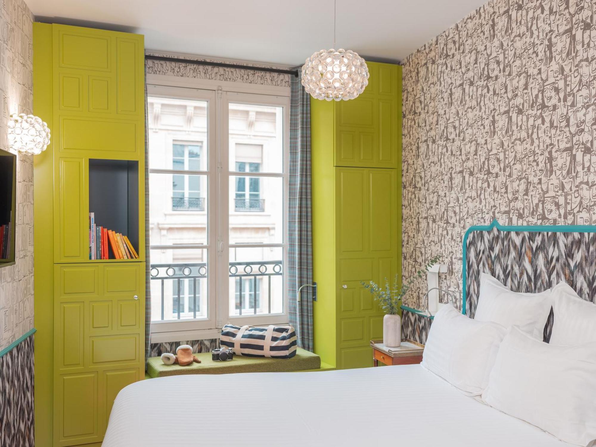 Crayon Rouge By Elegancia Hotel