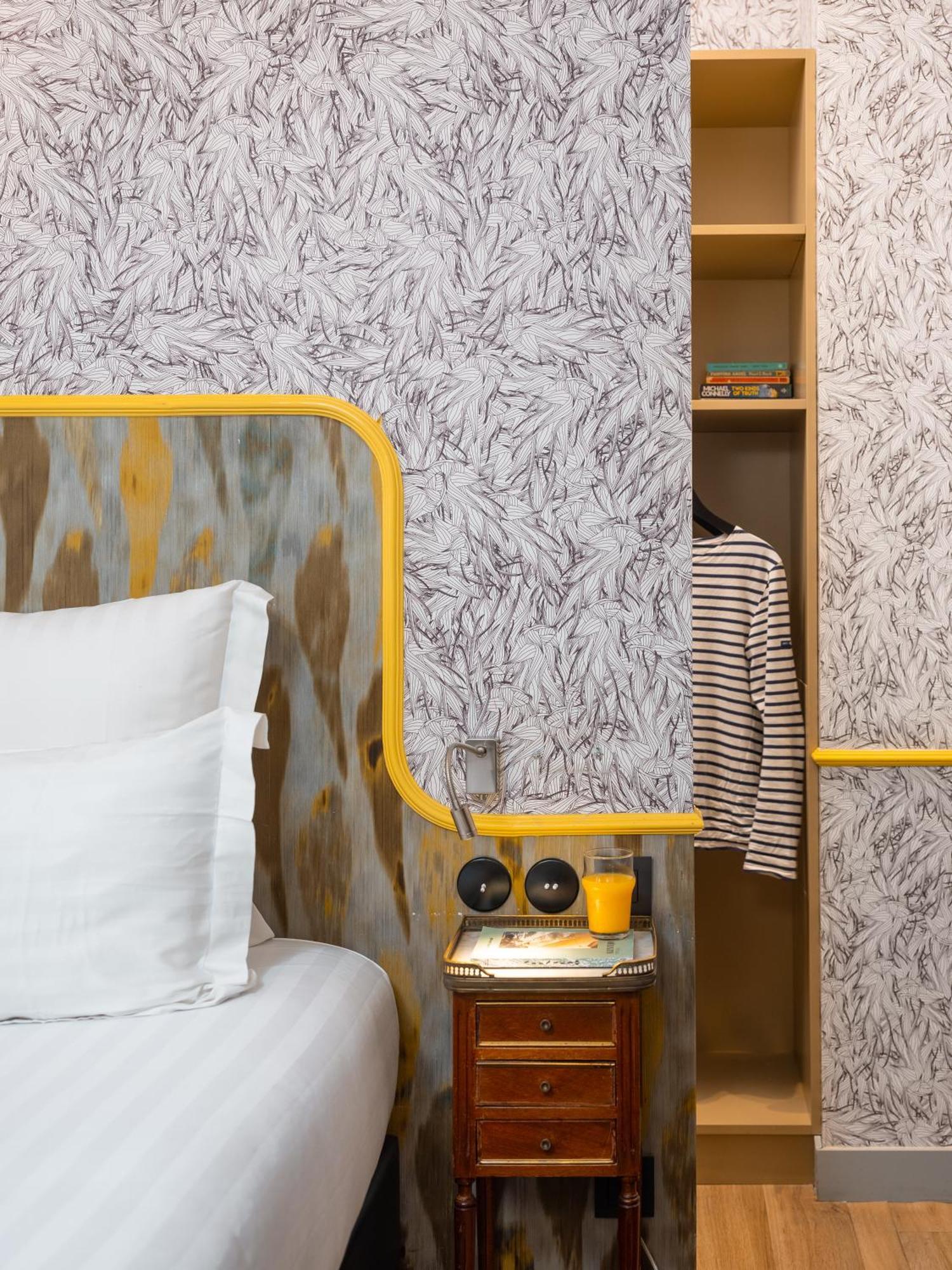 Hotel Crayon Rouge By Elegancia