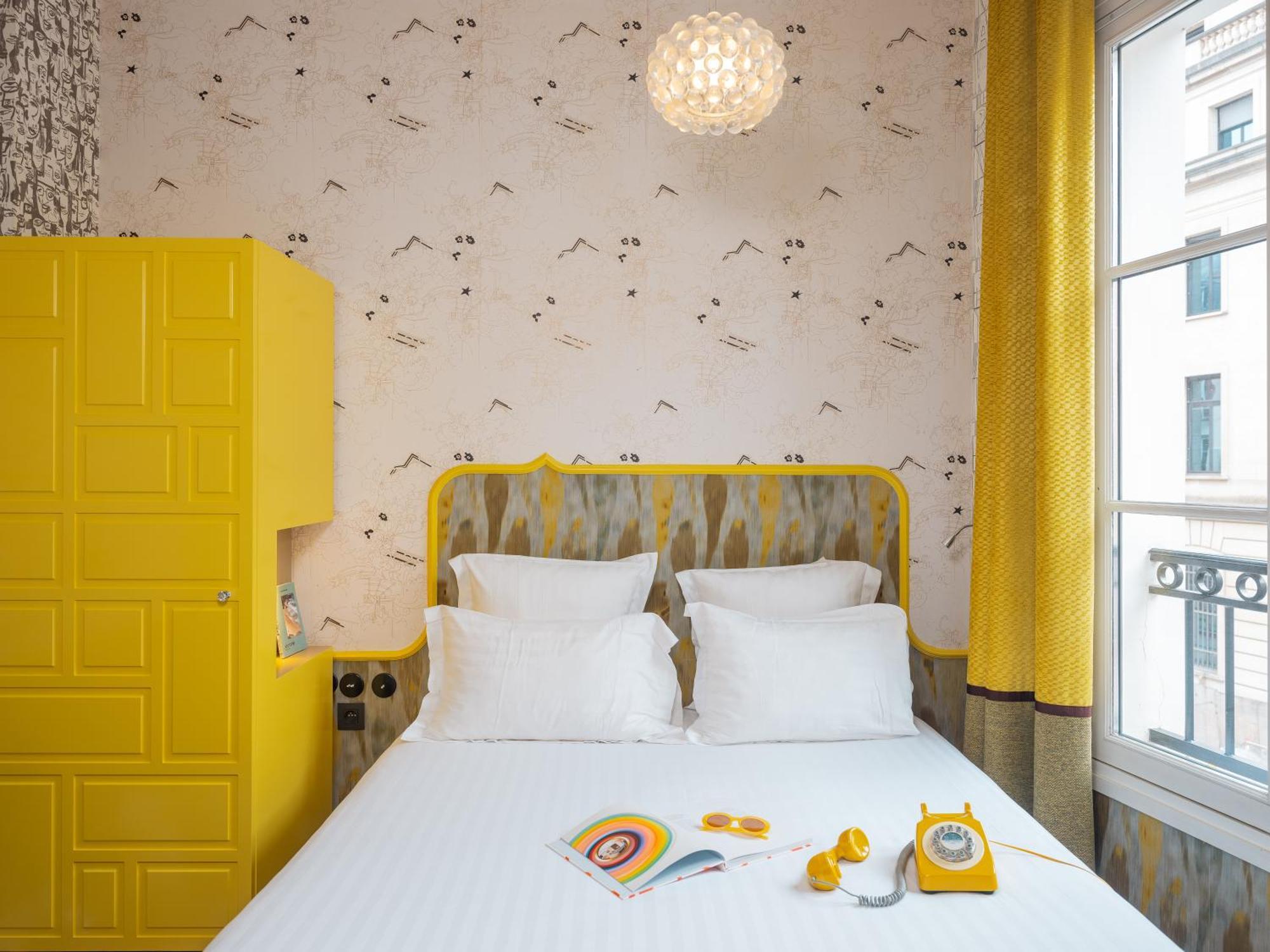 Crayon Rouge By Elegancia Hotel Paris
