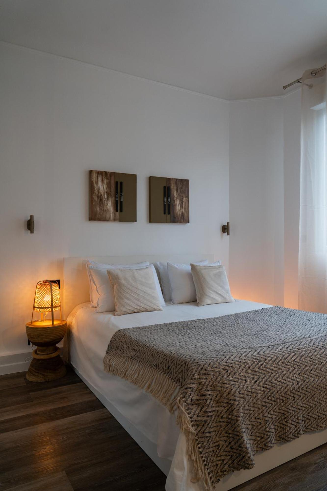 Signature Champs Elysees Apartment Paris