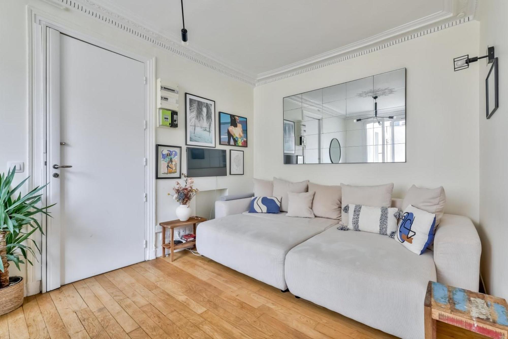 Appartement Near Grands Boulevards Paris