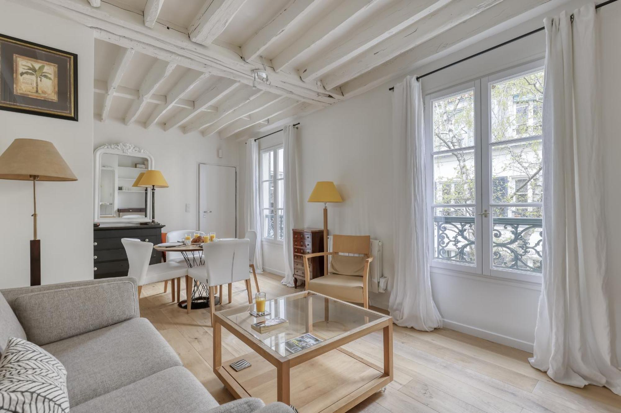 Apartment Tranquil Heaven Up To 4 Guests - Heart Of 07 Paris