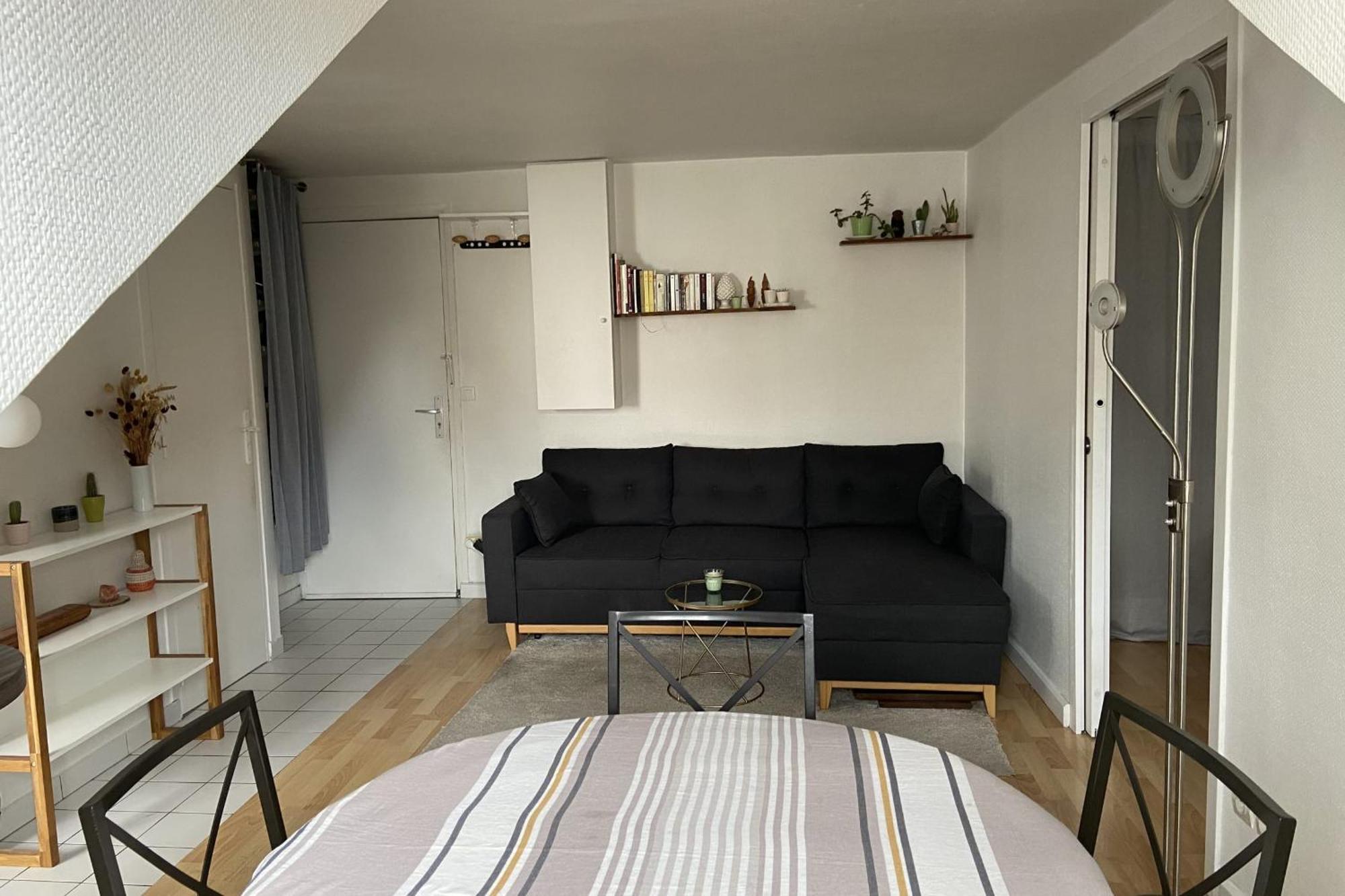 Small Love Nest Near The Bastille Apartment