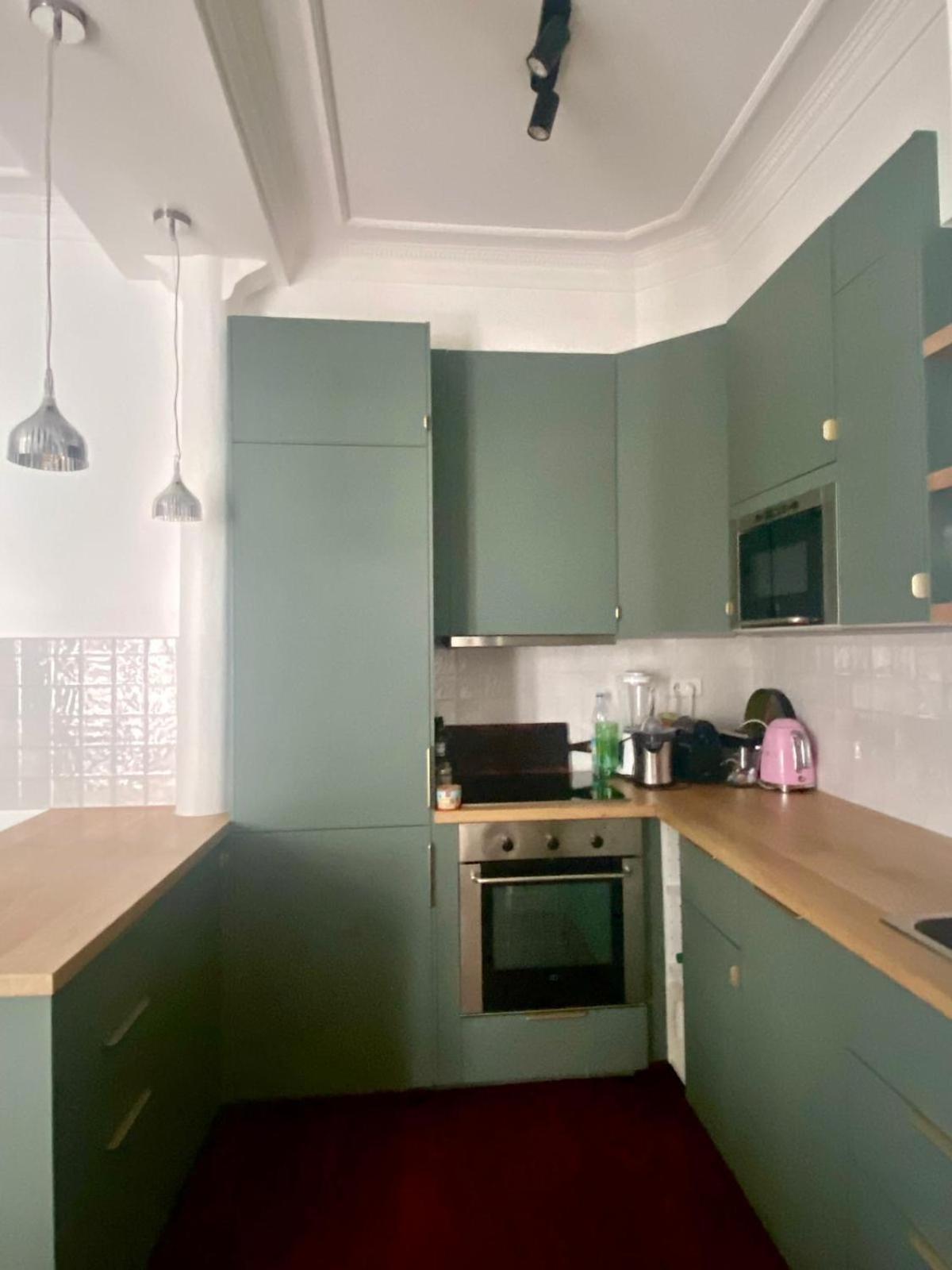Apartment Heart Of Marais Calm And Charming New