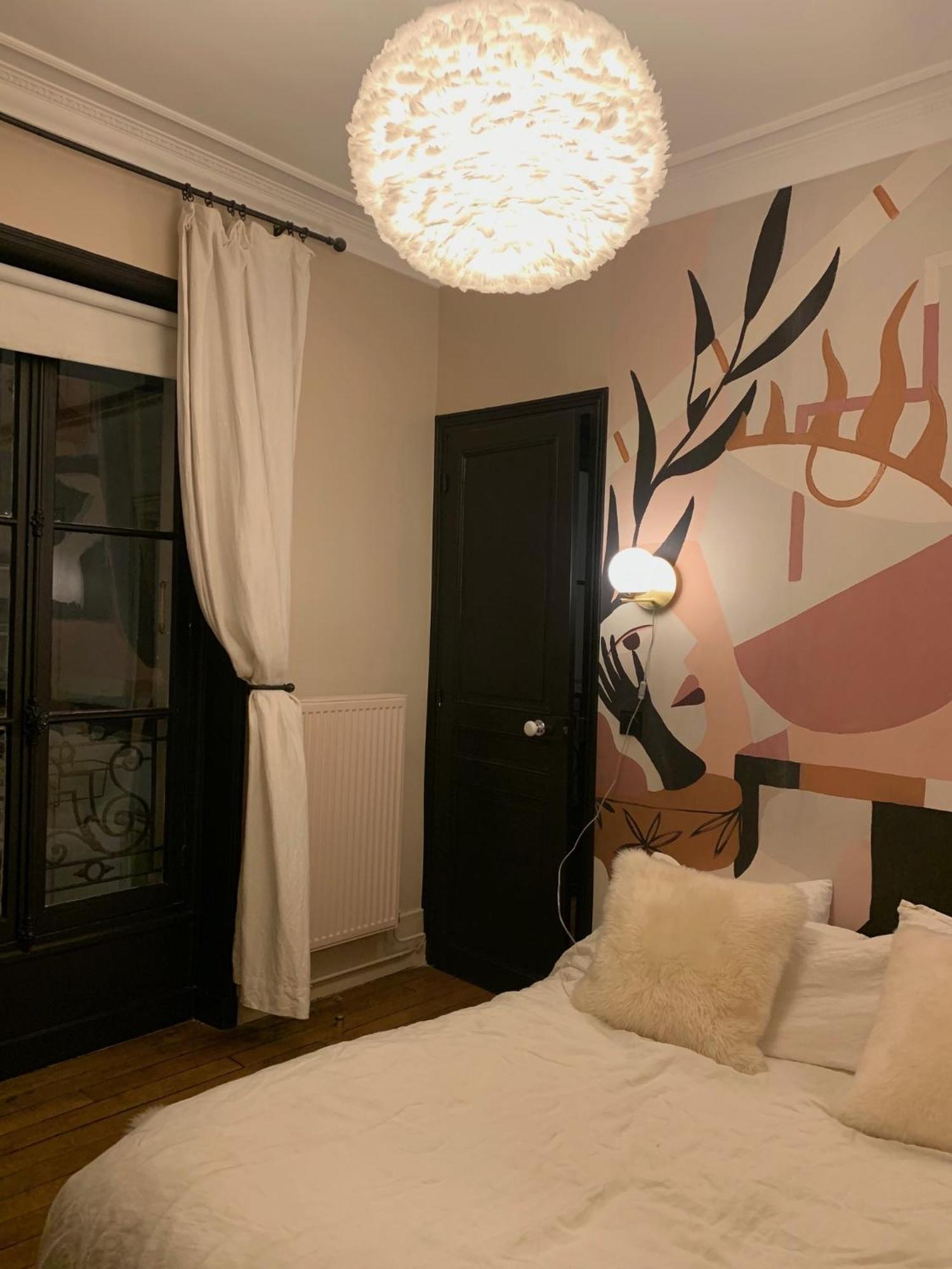 Heart Of Marais Calm And Charming New Paris