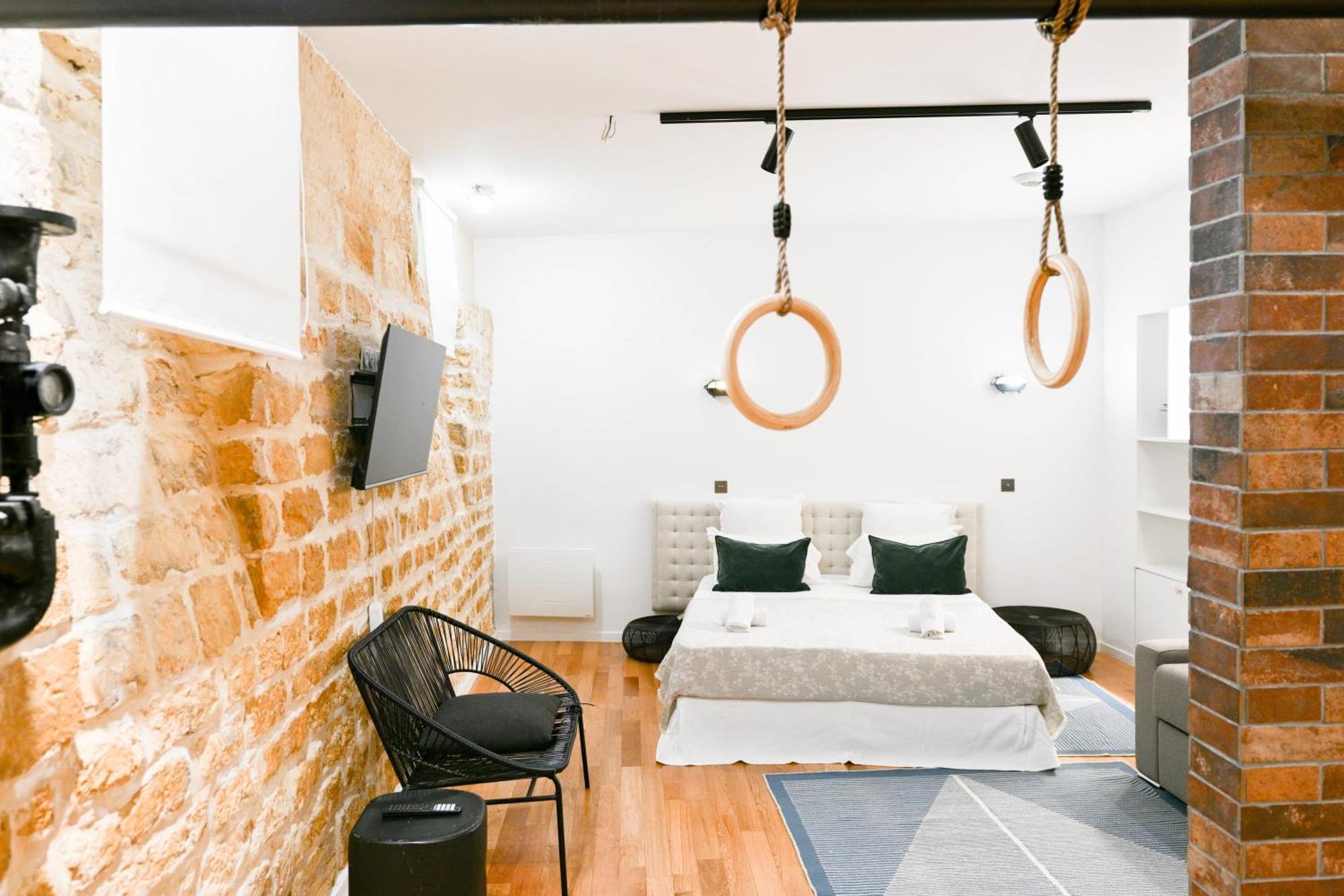 Le Marais Pl De La Bastille 3bd 3bth For 10 Guests Appartement