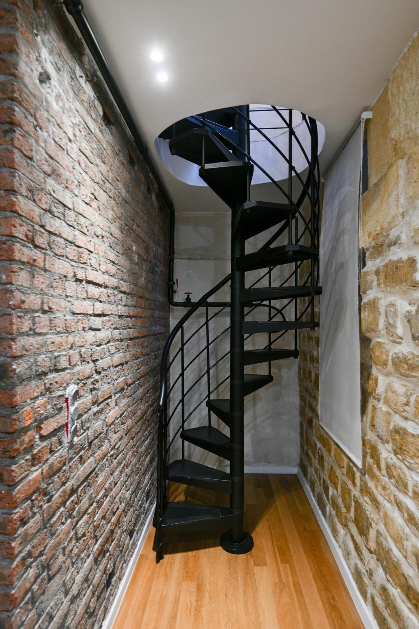 Le Marais Pl De La Bastille 3bd 3bth For 10 Guests Appartement Paris