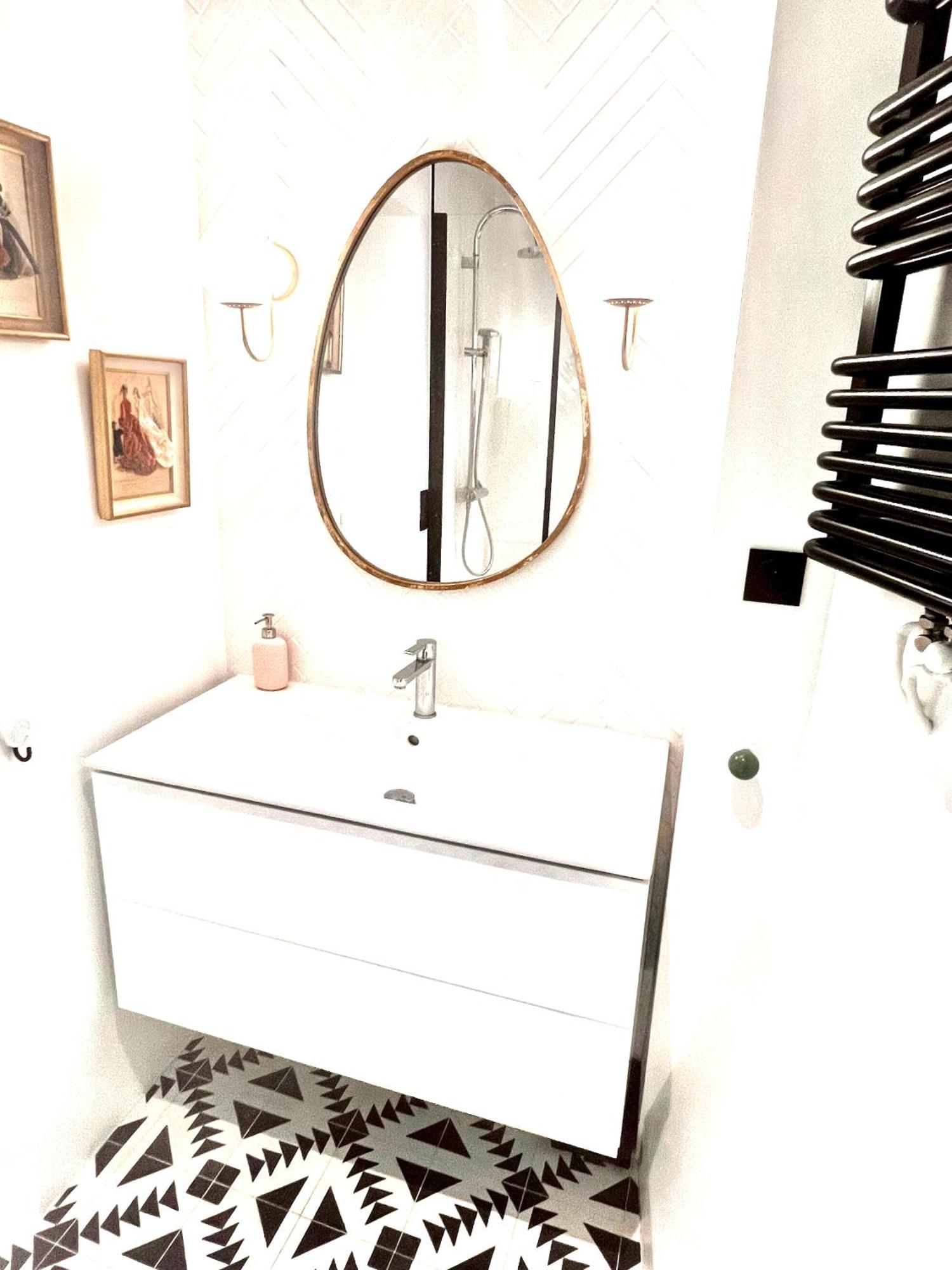 Moderne A 130 M² Proche Monceau Climatise Appartement *