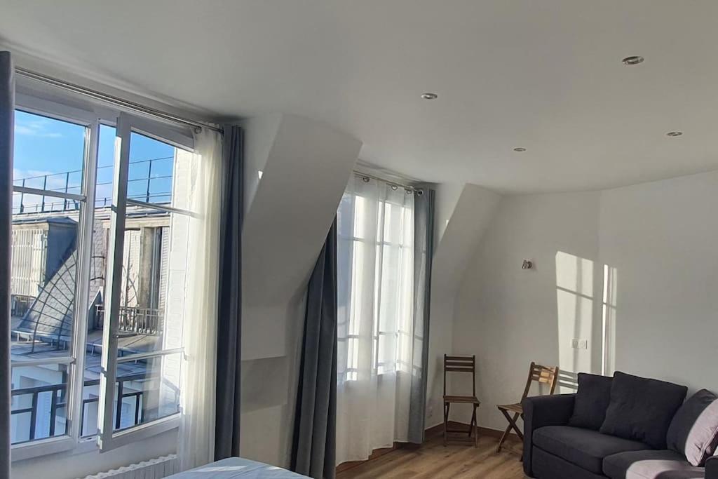Apartment De Charme Toits Parisiens