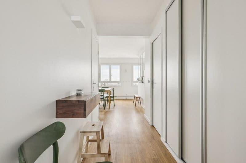 Neuf Entierement Equipe 4 Pax - Faidherbe Paris