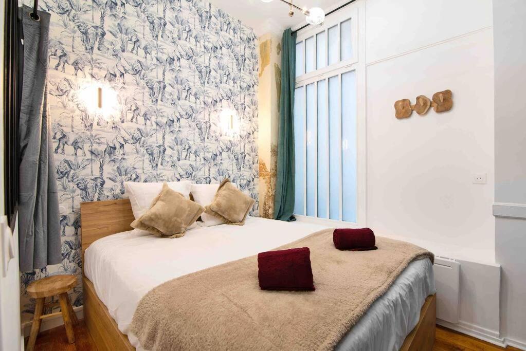 Apartment Montmartre, Gare De L'est, 1 2 A 4p