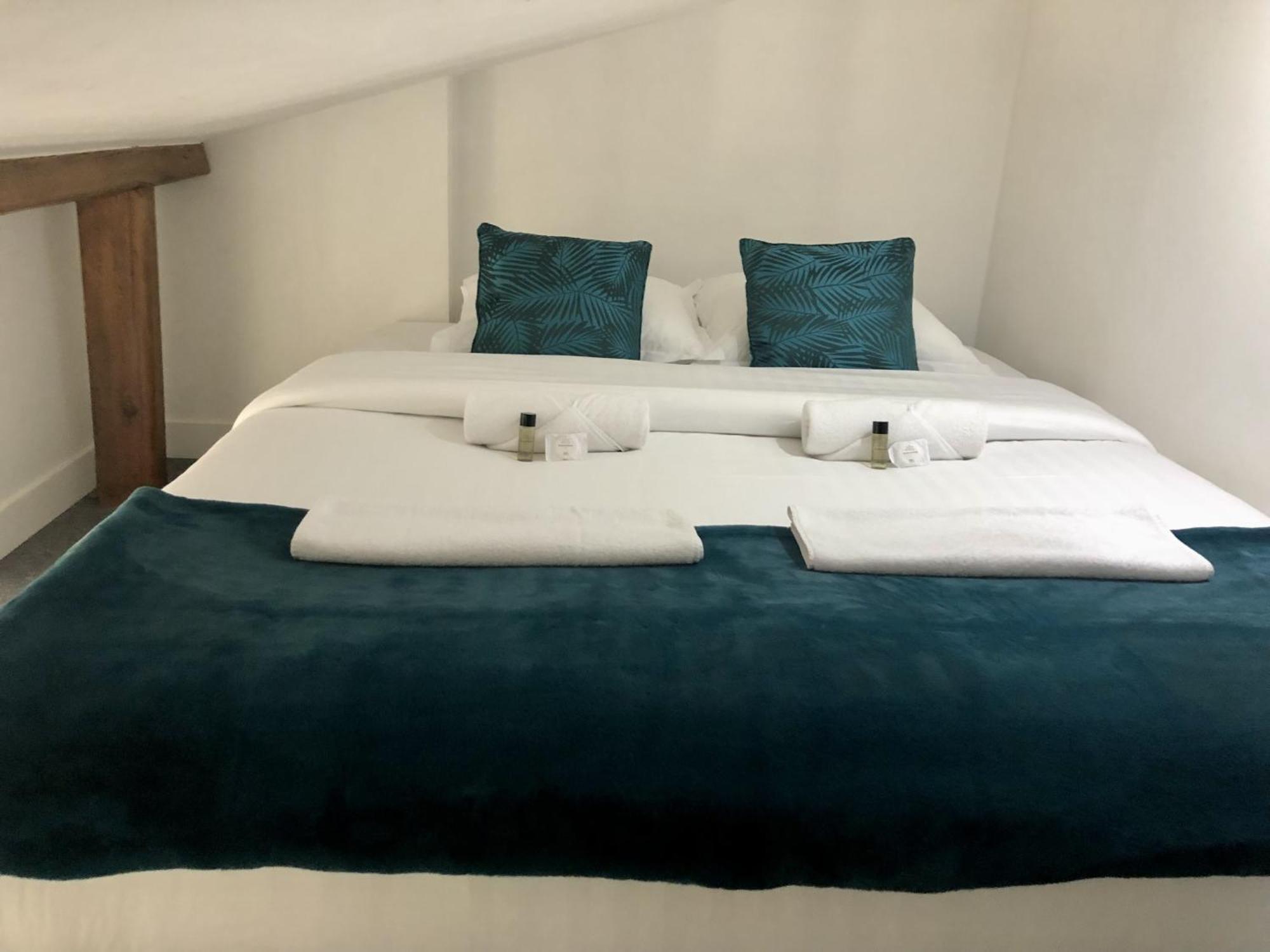Pres Des Champs-elysees Apartment *