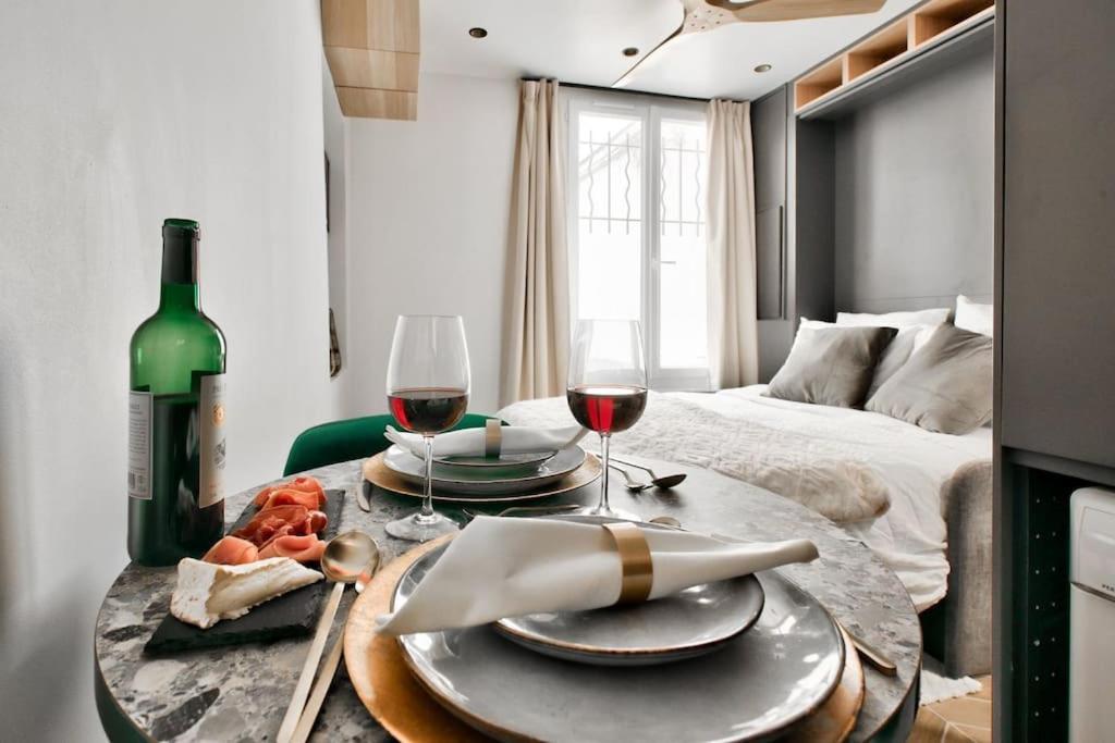 New ! Cosy Intimate Nest Sacre Coeur ! * Paris