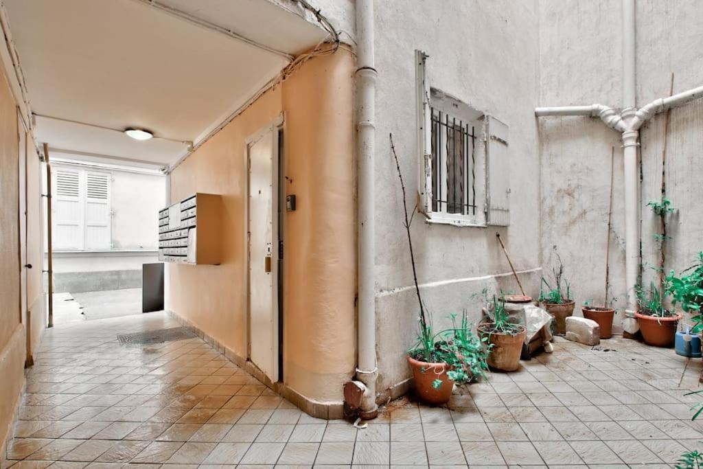 Apartment New ! Cosy Intimate Nest Sacre Coeur !