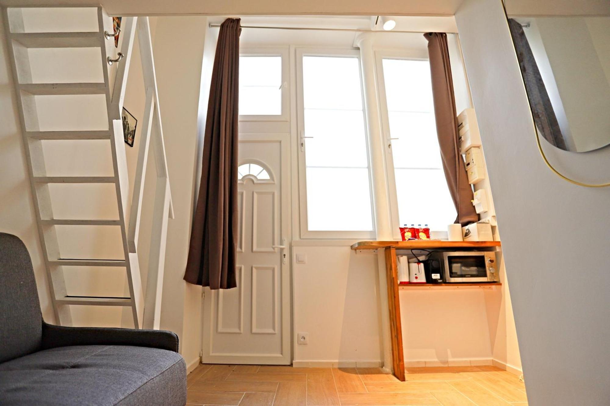 Beautiful 11st District Apartment Paris