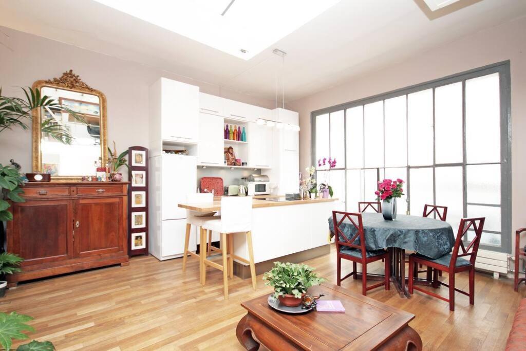 Exotic Loft In Montmartre + Terrace ! Appartement Paris