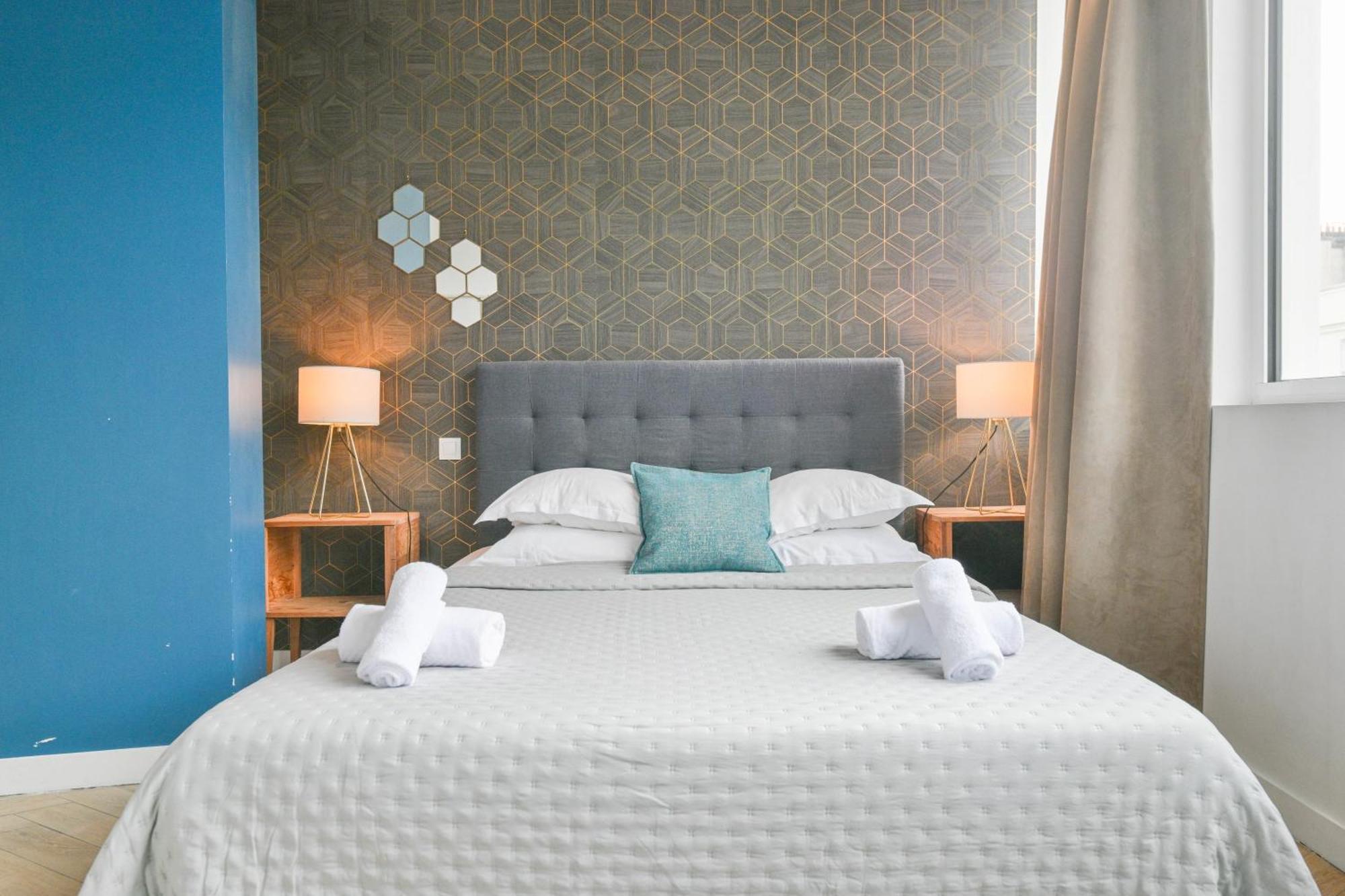 Sacre-coeur Modern 4bd With Sauna For 10 Guests! Paris