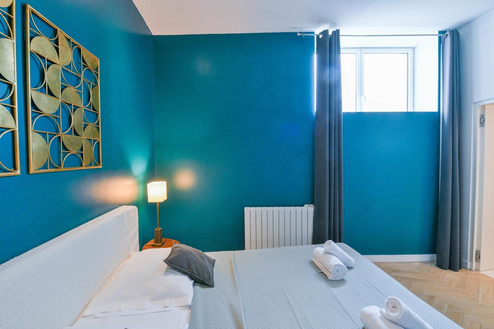 Sacre-coeur Modern 4bd With Sauna For 10 Guests! Apartment