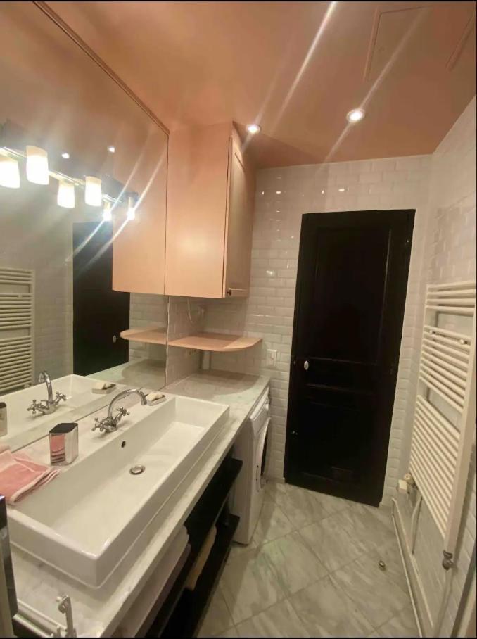 Heart Of Marais Calm And Charming New Apartment *