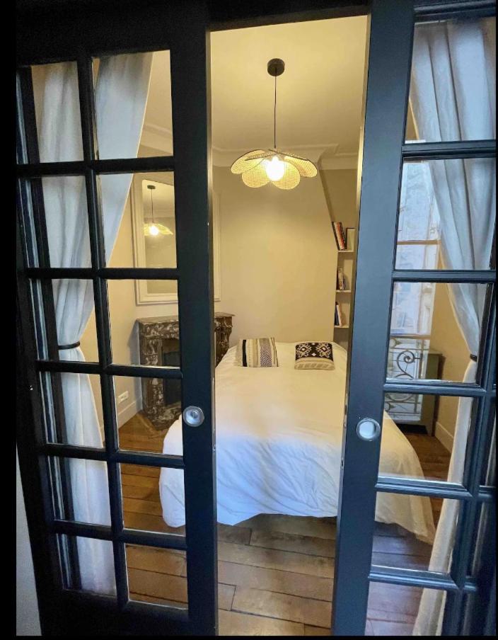 Apartment Heart Of Marais Calm And Charming New