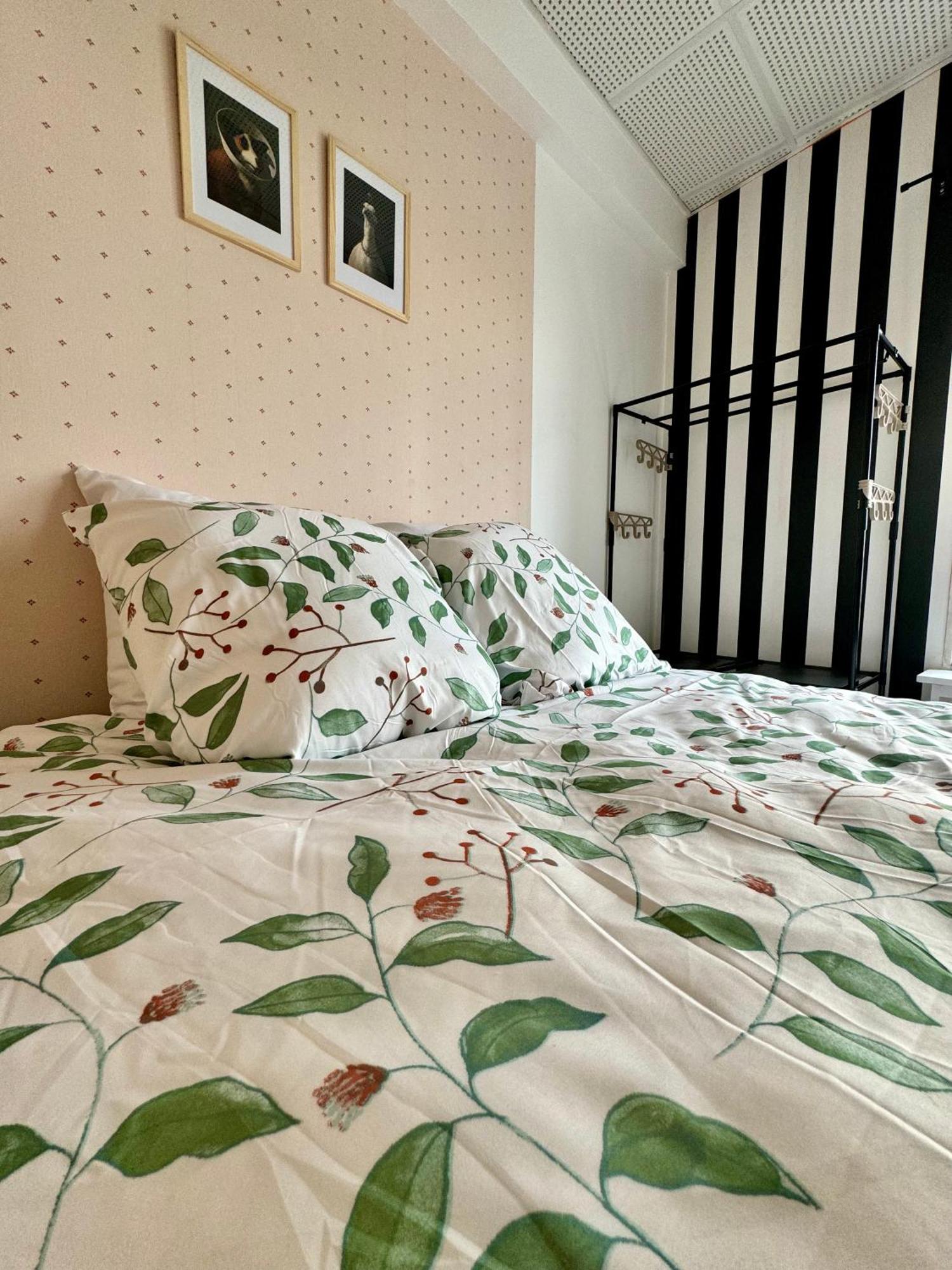 Appartement Lumineux Et Renove Pres De Montmartre 
